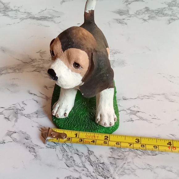 Tender Times Beagle Dog Figurine - Picture 6 of 7